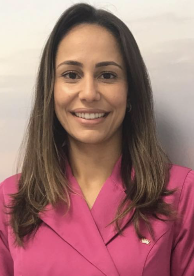 Dra. Carolina Tarouco Alvares Soares 